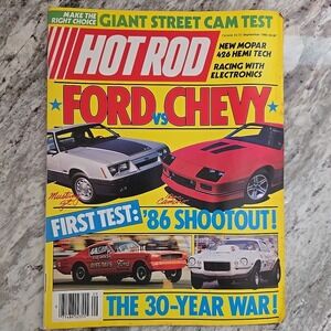 Hot Rod Magazine September 1985 Ford vs Chevy 86 Shootout Mustang GT IROC Camaro
